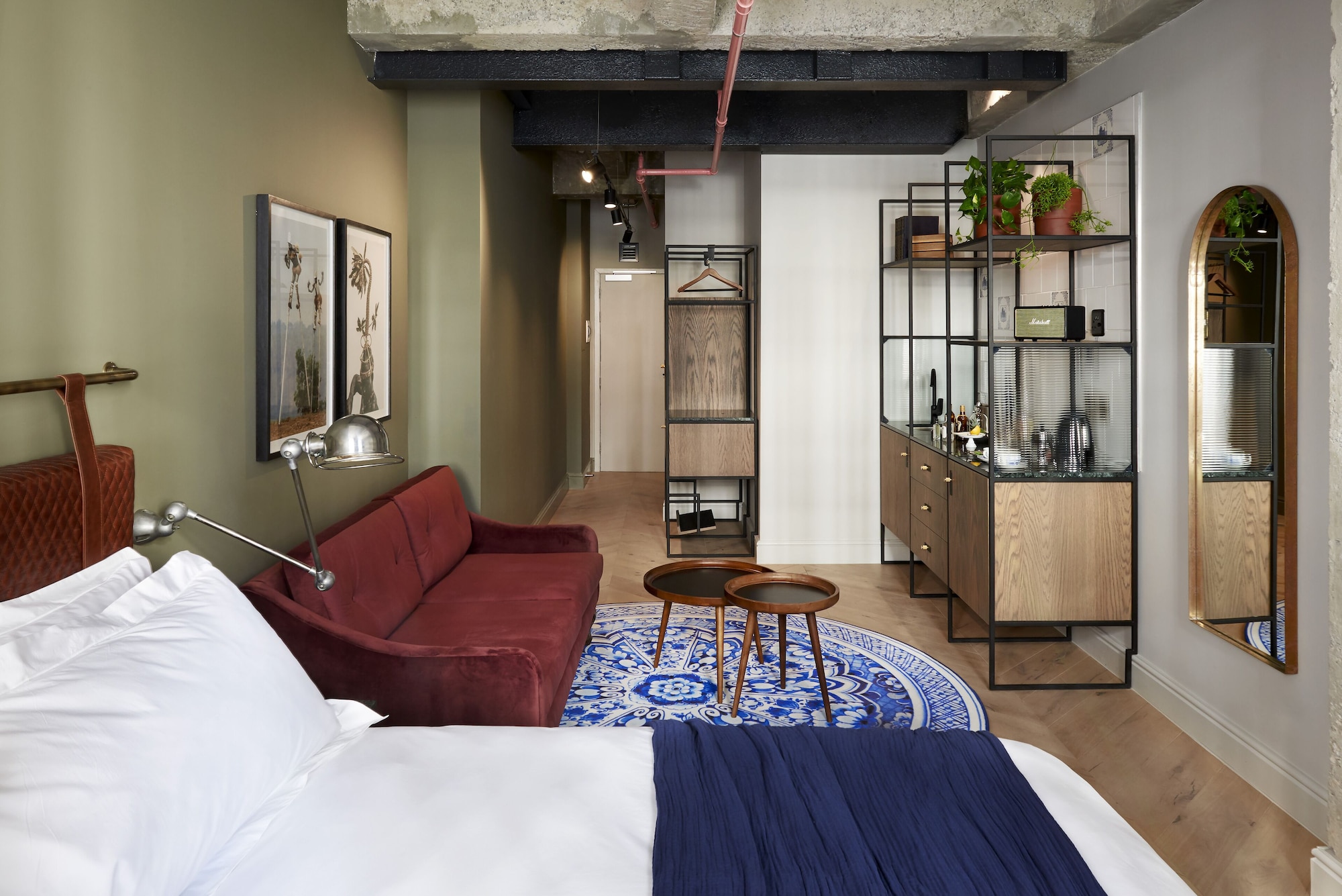 标准特大床房带城景