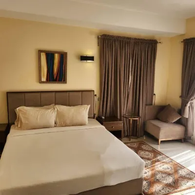 Golden Alpine Hotel & Resort Hotels in 