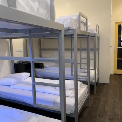 6 Person Room With Private Bathroom Orange Tulip Hotel Amsterdam - Hostel Promo Code