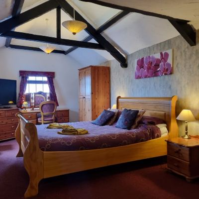 Superior Double Room Ensuite The West Country Inn Promo Code