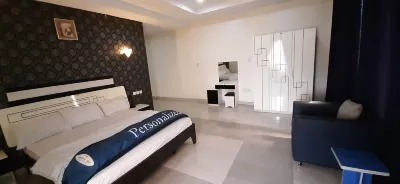 Greenwood Court Hotels & Suites Hotels in 