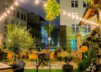 Hotel Estera Отели в г. 