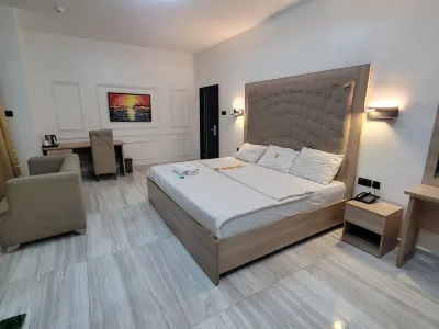The Charis Hotel & Suites Hotels in 