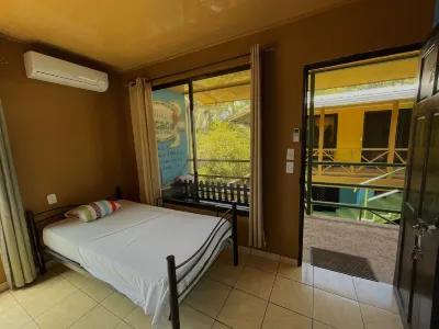 Hotel El Icaco Tortuguero Hotéis em 