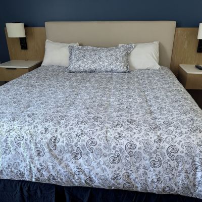 Standard Single Room Trade Winds Inn Promo Code