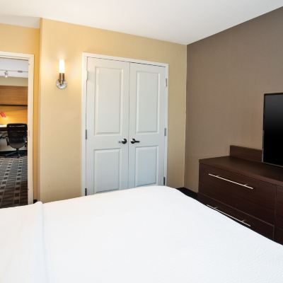 套房， 1 間卧室 （Mobility/Hearing Accessible， Tub） 底特律貝爾威爾萬豪唐普雷斯套房酒店優惠