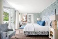 Manoir Hovey Hotels in 