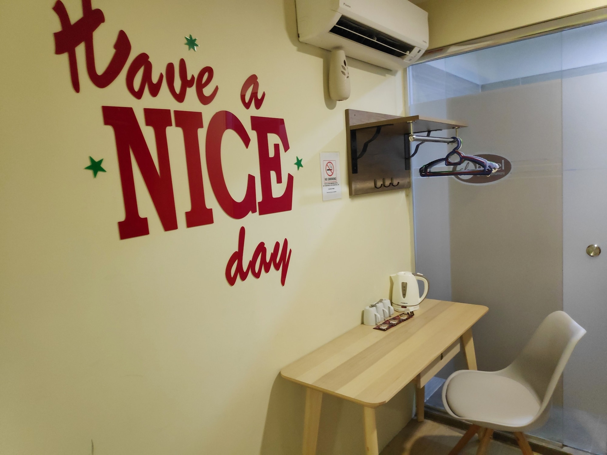 标准家庭房（无窗）