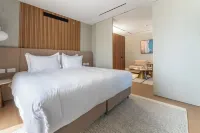 Seanergy Hotel