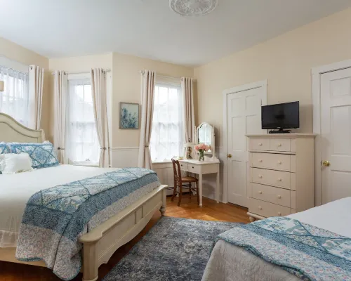 The Blue Dory Inn Hotels in Block Island