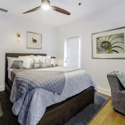 Superior Room, 1 Queen Bed, Balcony ( (2) ) Agustin Inn Promo Code