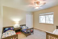 Anchorage Home about 8 Mi to Downtown! Hotels in 