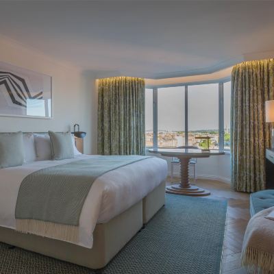 尊貴特大床景觀房 都柏林康萊德酒店優惠