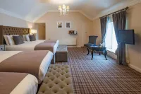 Dooly's Hotel Hotels in 