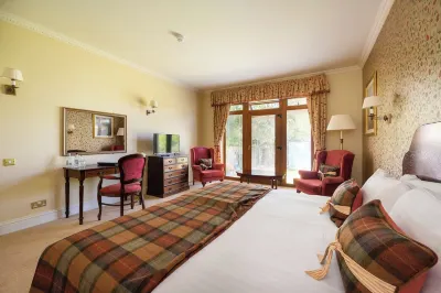 The Open Arms Hotel Hotele w: 