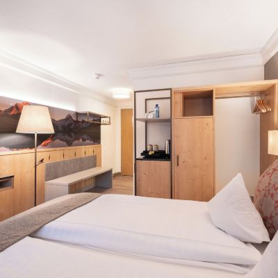 Double Room-Non-Smoking Grindelwalderhof Promo Code