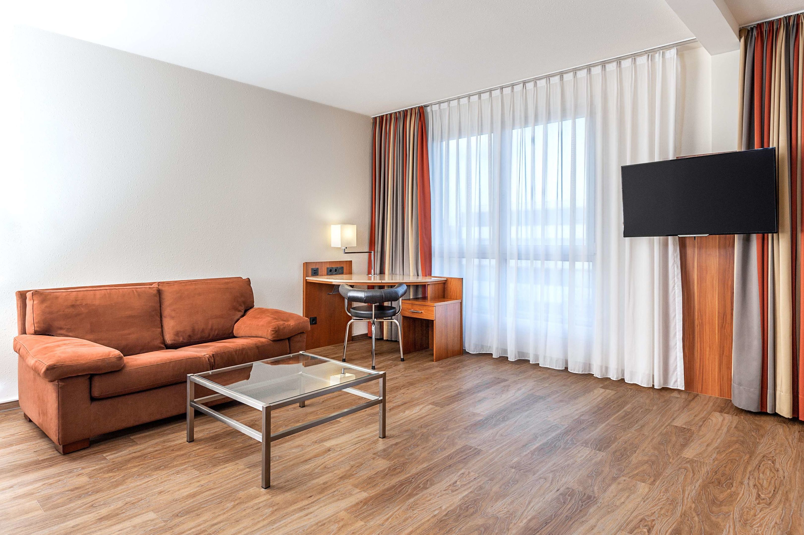 家庭房（2成人+2小童）