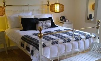 The Green Man Boutique Hotel