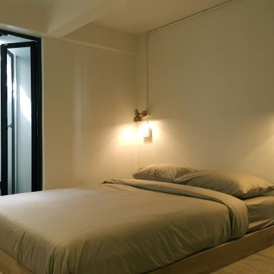 豪華雙人床房 （帶浴室） 莫諾梅爾青年旅館優惠