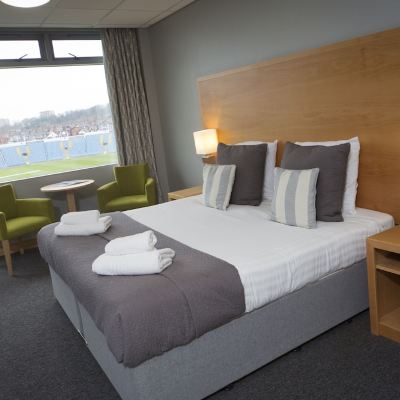 Superior Double Room, Pitch View