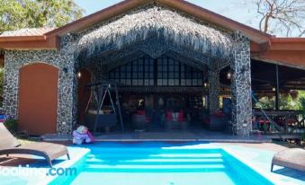 Hotel Poza Blanca Lodge