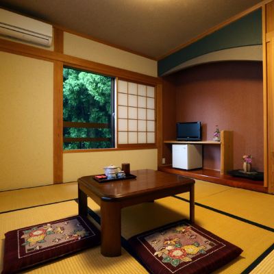 禁菸日式房（6個榻榻米） 阿蘇市民宿優惠