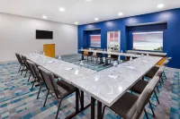 Microtel Inn & Suites by Wyndham Opelika