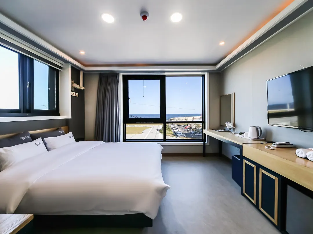 Yeongdeok Ganggu Port Stay - 영덕군