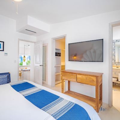 One-Bedroom Garden Suite Mar del Cabo by Velas Resorts Promo Code