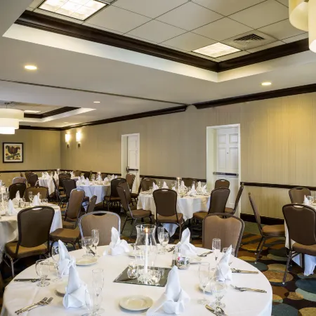 Hilton Garden Inn Hampton Coliseum Central Отели в г. Хэмптон