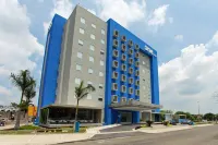 One Villahermosa 2000 Hotels in 