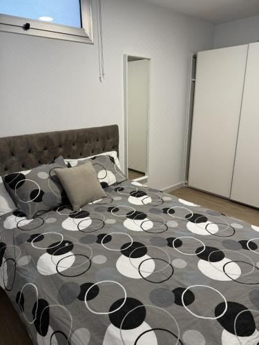 Luxury Villa Torrevieja with Swimmingpool Three-Bedroom Villa