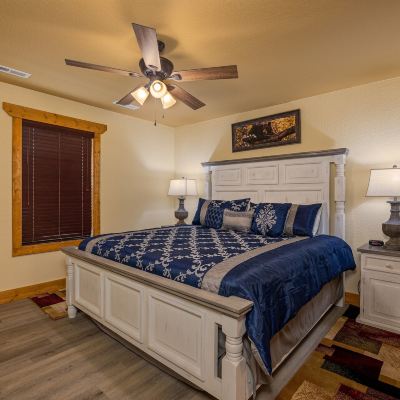 House, Multiple Beds, Hot Tub Mountain High Promo Code