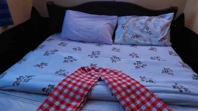 Leruk Guest House โรงแรมใน