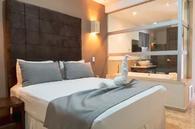 Hotel Silvestre Hotels in 