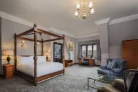 Dunston Hall Hotel, Spa & Golf Resort Hotel di 