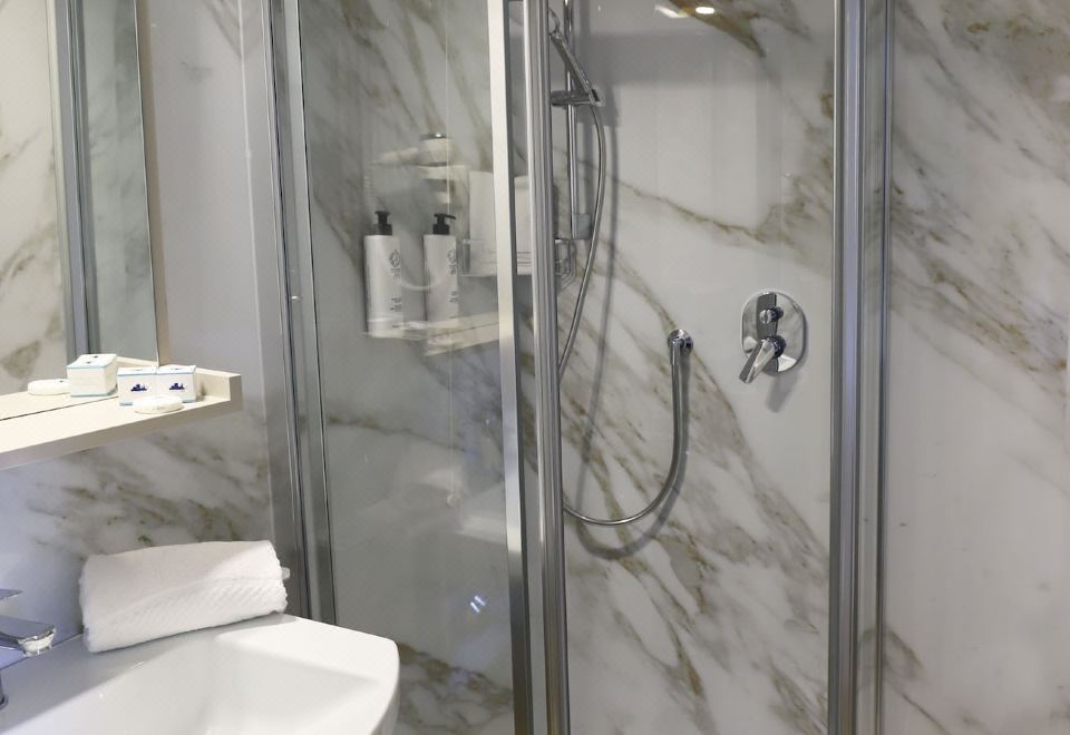 双人间 - 带双人床