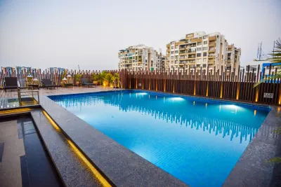 Efcee Sarovar Premiere Bhavnagar Hotels in 