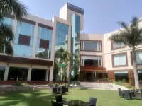 Country Inn & Suites by Radisson Jammu Отели в г. 