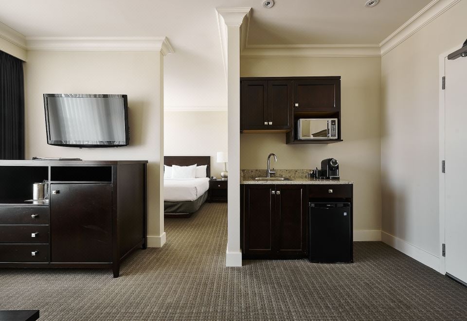 精致特大床套房