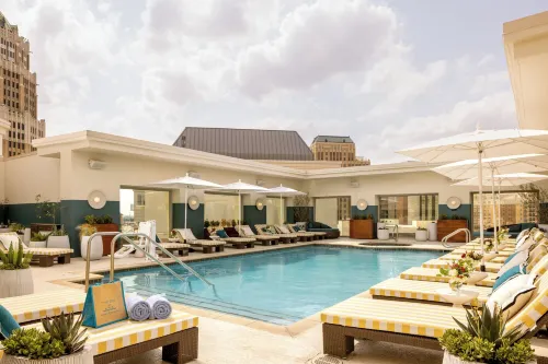 Hotel Contessa - Suites on the Riverwalk
