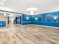 HomeTowne Studios Yuba City Bonanza - Marysville サッターのホテル