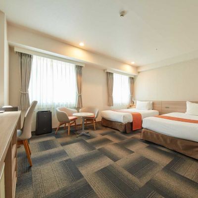 主樓豪華，帶浴室的雙人房 東京町田倫勃朗飯店優惠