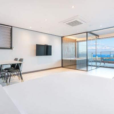 Basic Room, 1 Bedroom (A301 (Waideuladioseu, Osyeonbyu) ) 속초 더샵 스파펜션 쿠폰