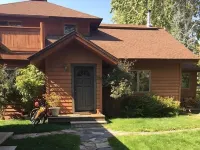 Creekside on Quigley - 3BD Private Home on Trails + Hot Tub Hotels in Hailey