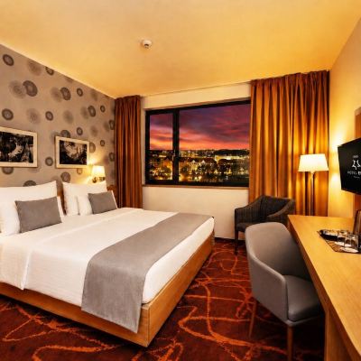 Standard Double or Twin Room Iris Hotel Eden Promo Code