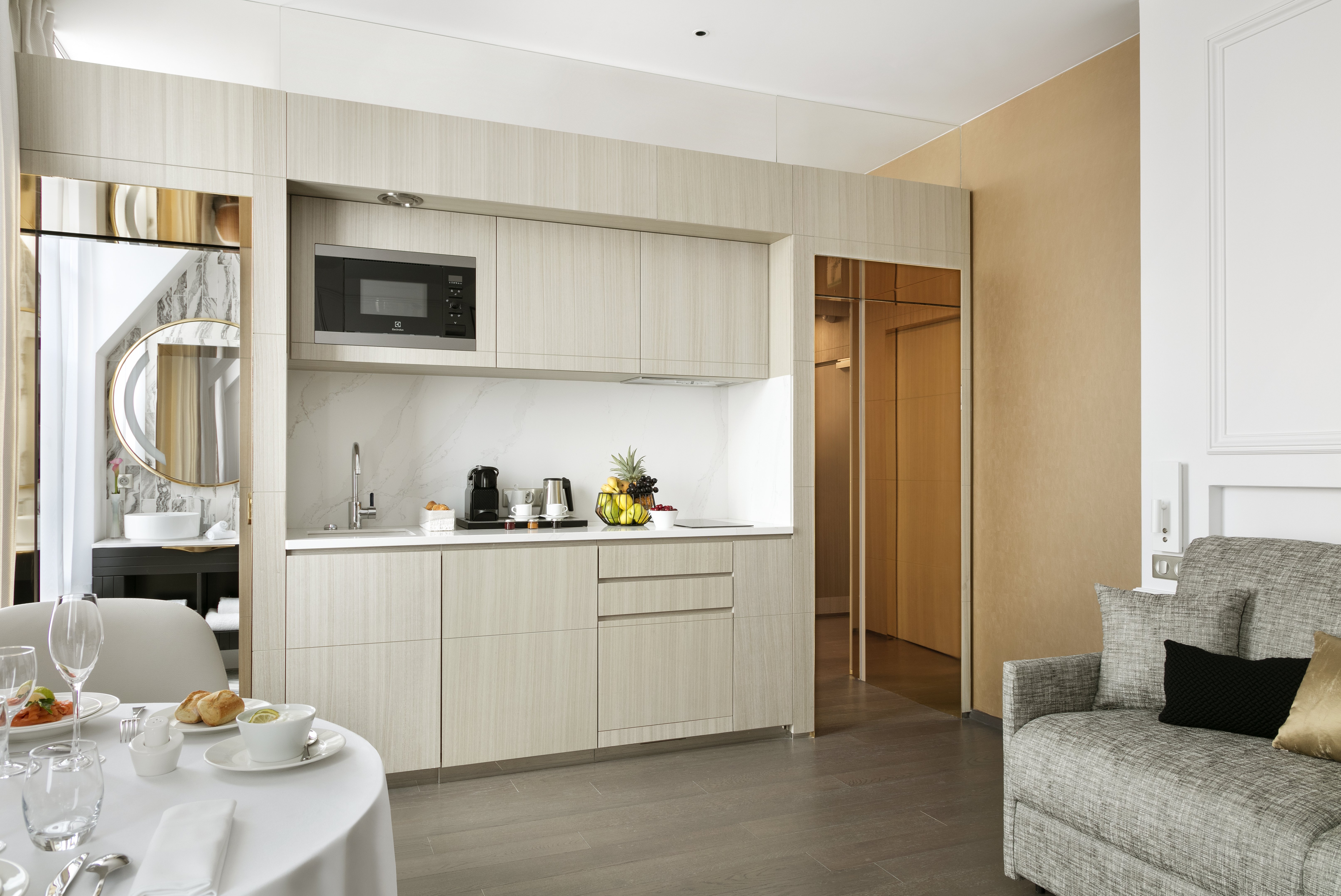 巴黎复式房（带露台）