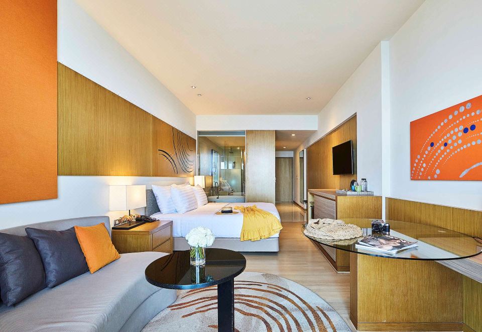 Mövenpick Siam Hotel Na Jomtien PattayaDeluxe King Room With Sea View