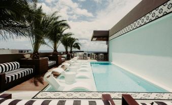 Marquee Playa Hotel