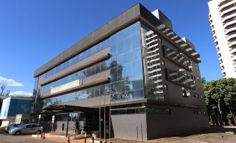 Esplanada Brasilia Hotel e Eventos - Housity